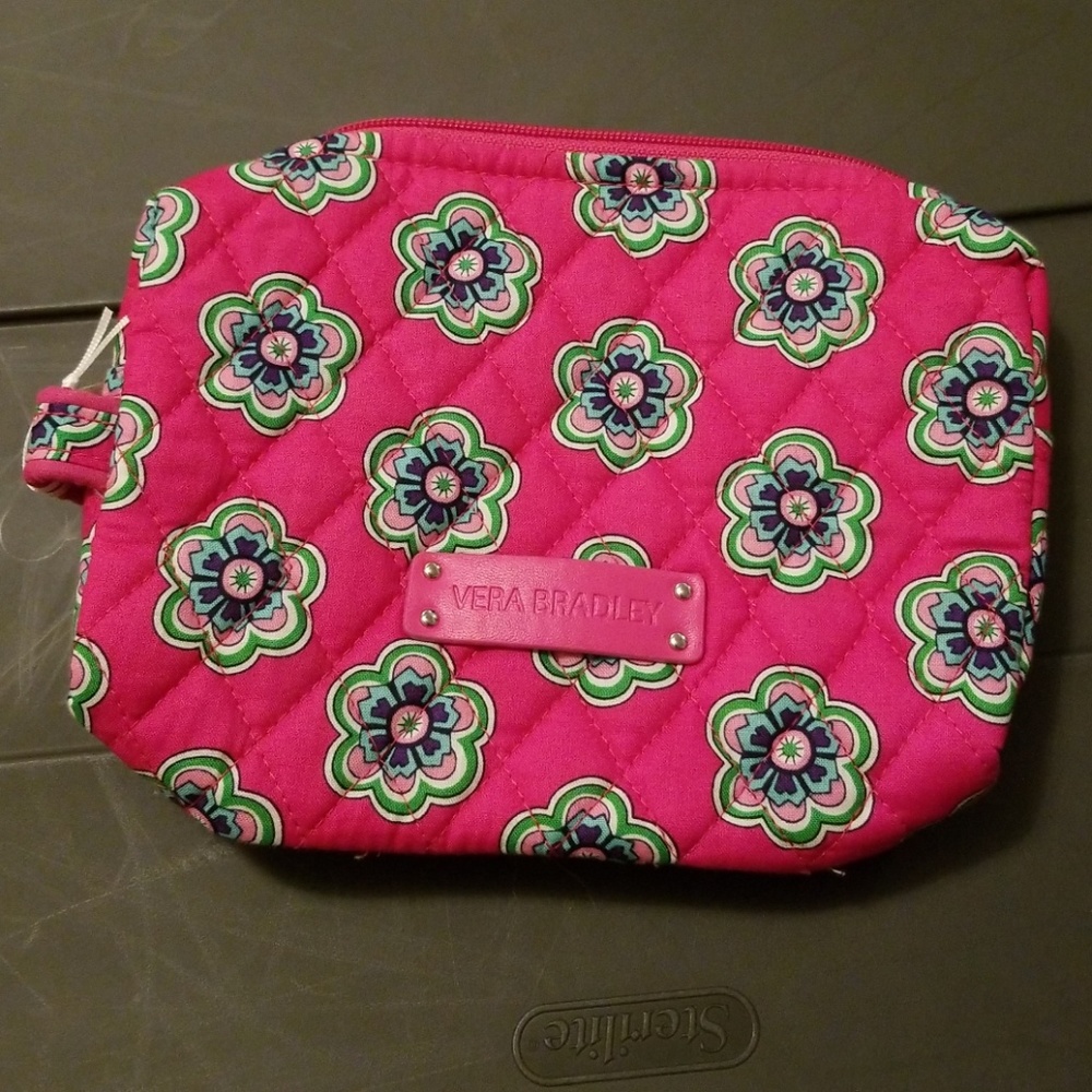 Medium cosmetic bag